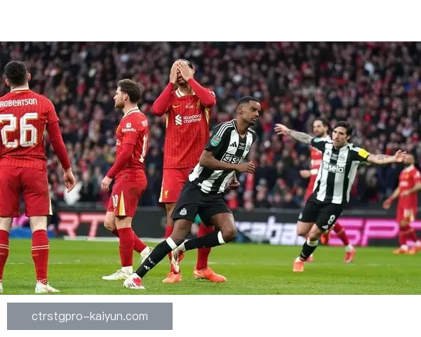 英超纽卡近期表现稳健，状态回暖引发广泛关注